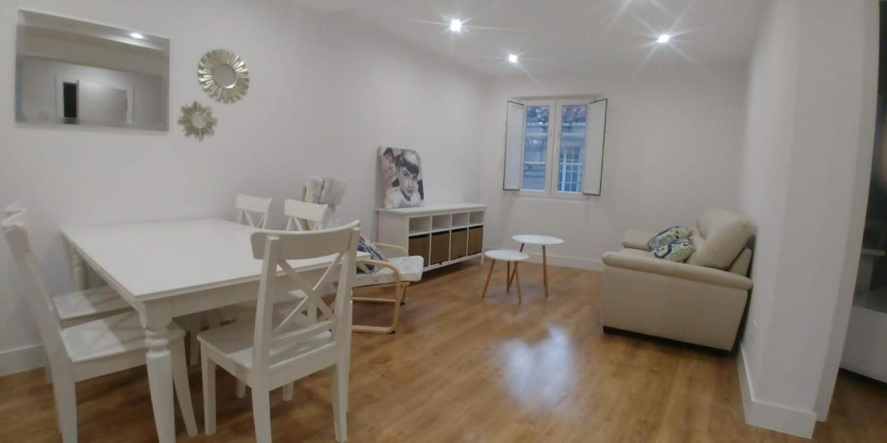 Comodo Apartamento En Zona Antigua Dos Apartman Pontevedra Kültér fotó
